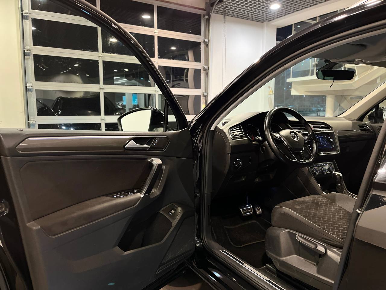VOLKSWAGEN TIGUAN NEW