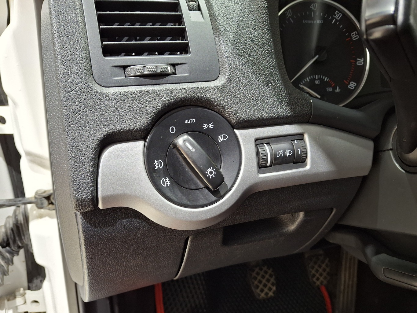 SKODA OKTAVIA