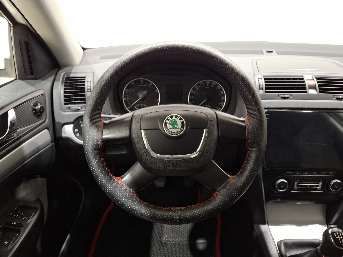 SKODA OKTAVIA