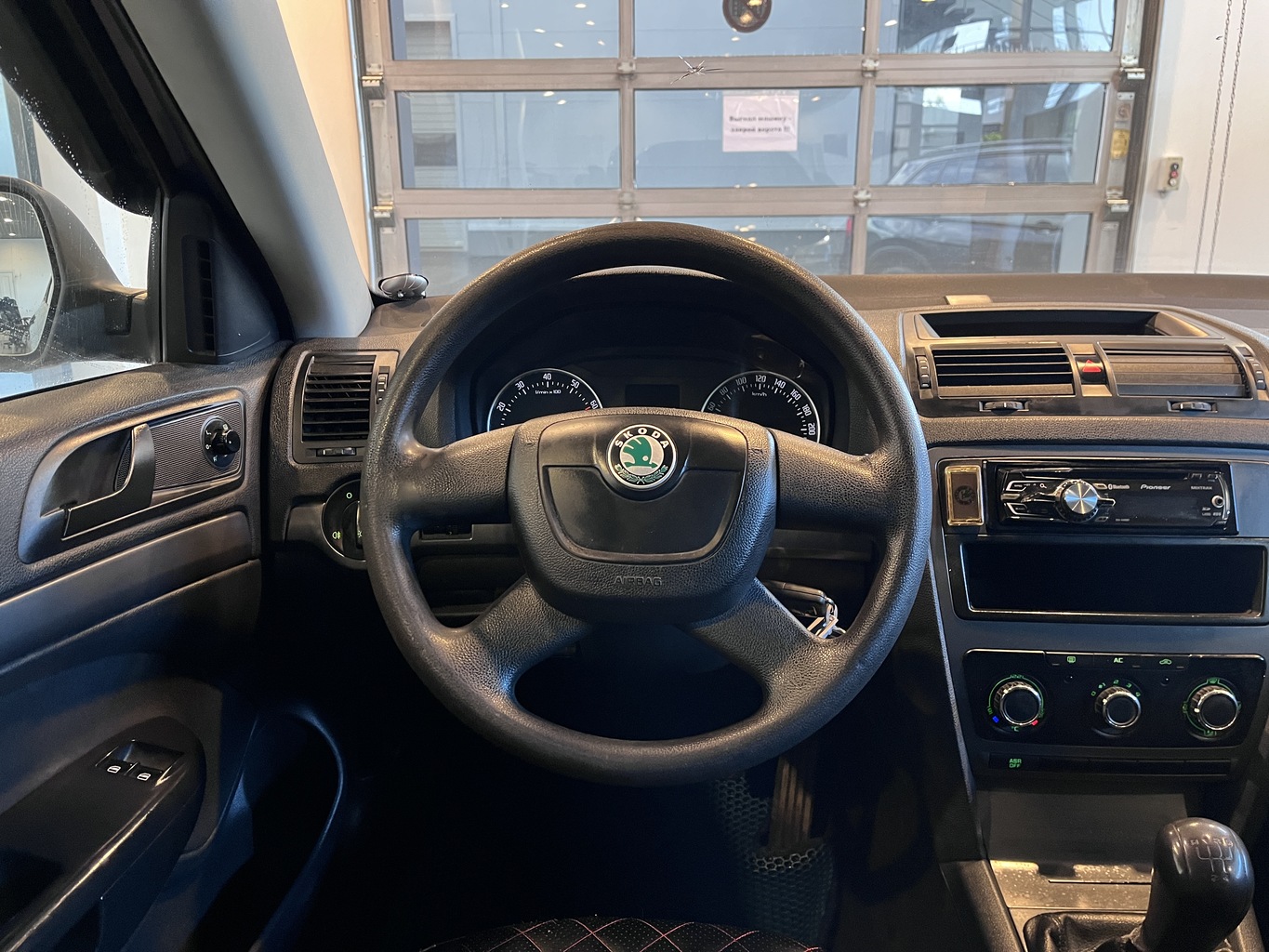 SKODA OKTAVIA