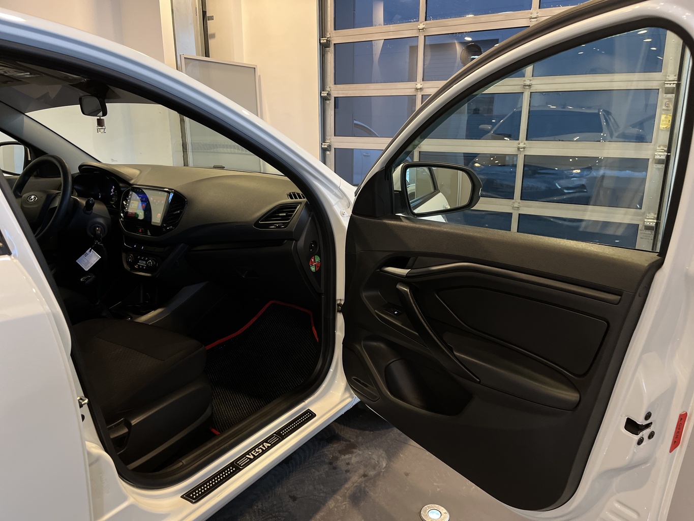 LADA VESTA