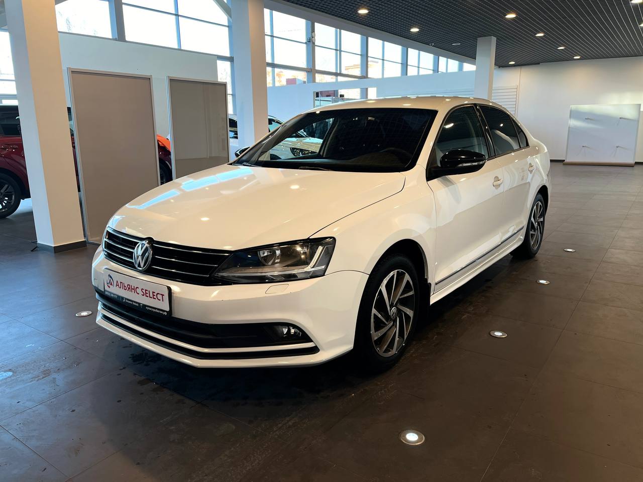 VOLKSWAGEN JETTA