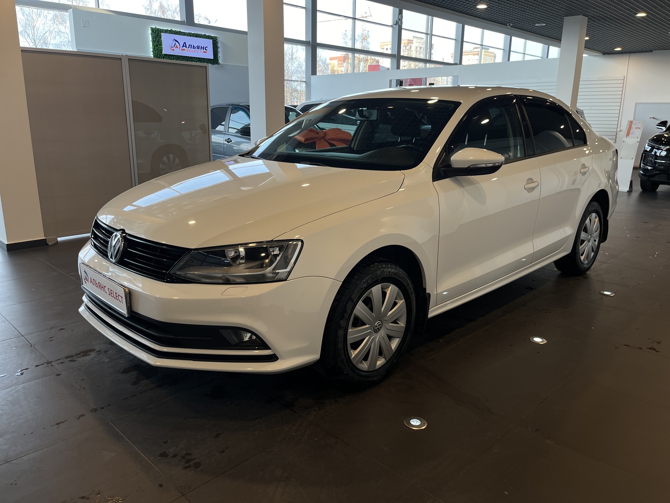 VOLKSWAGEN JETTA