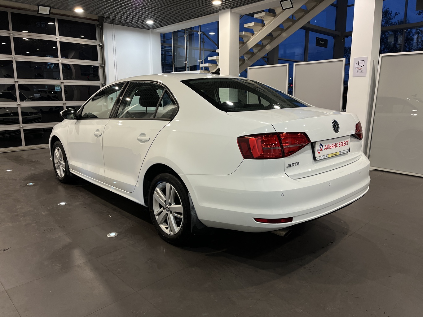 VOLKSWAGEN JETTA