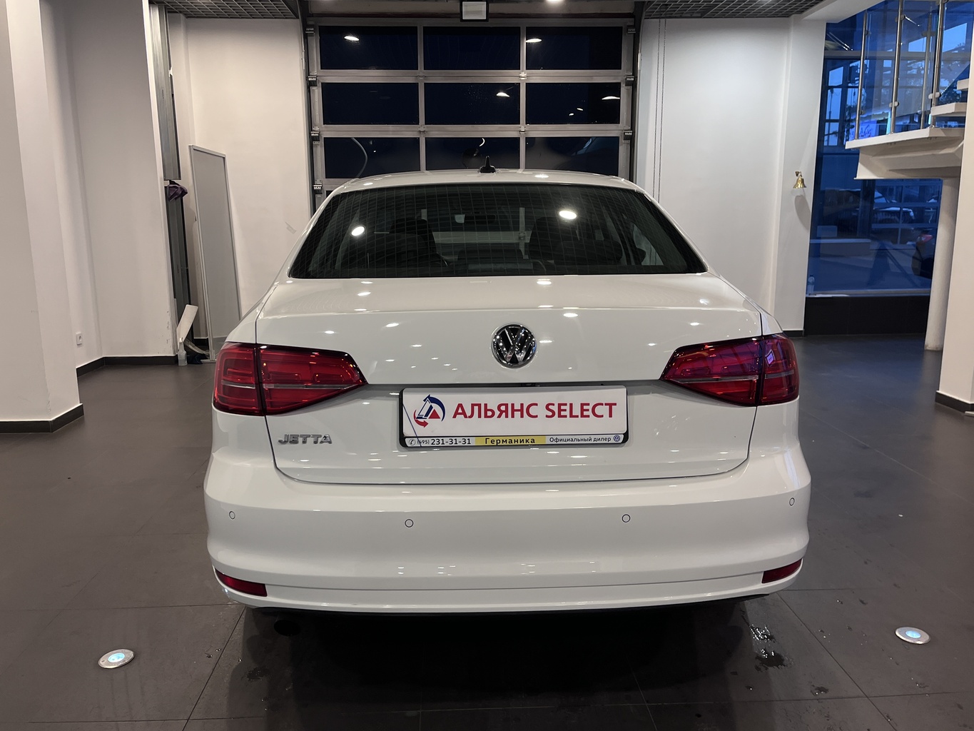 VOLKSWAGEN JETTA