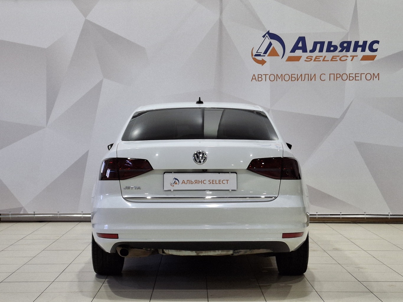VOLKSWAGEN JETTA