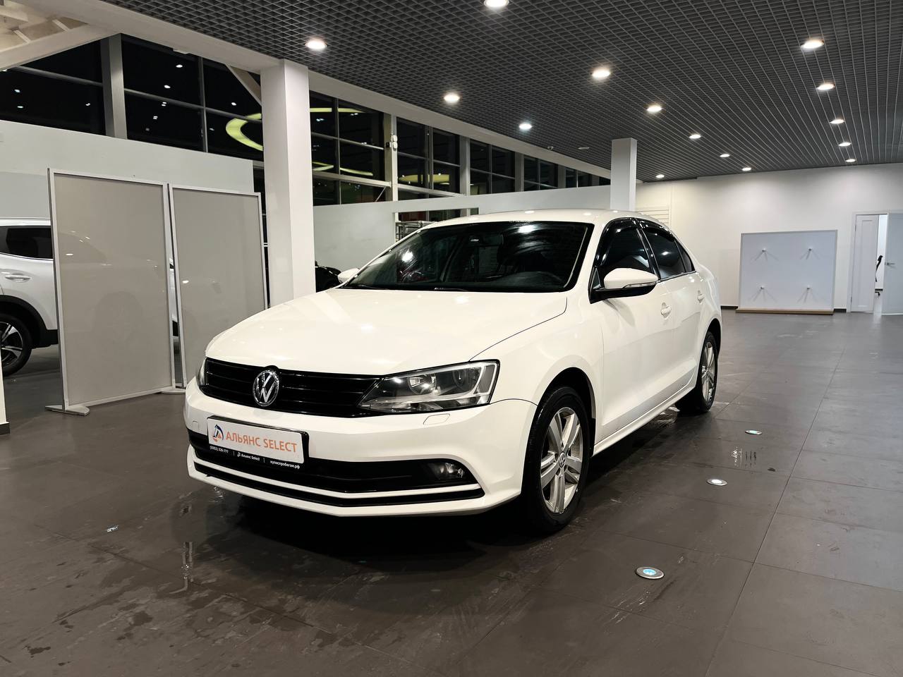 VOLKSWAGEN JETTA