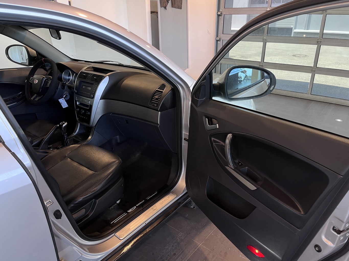 GEELY EMGRAND