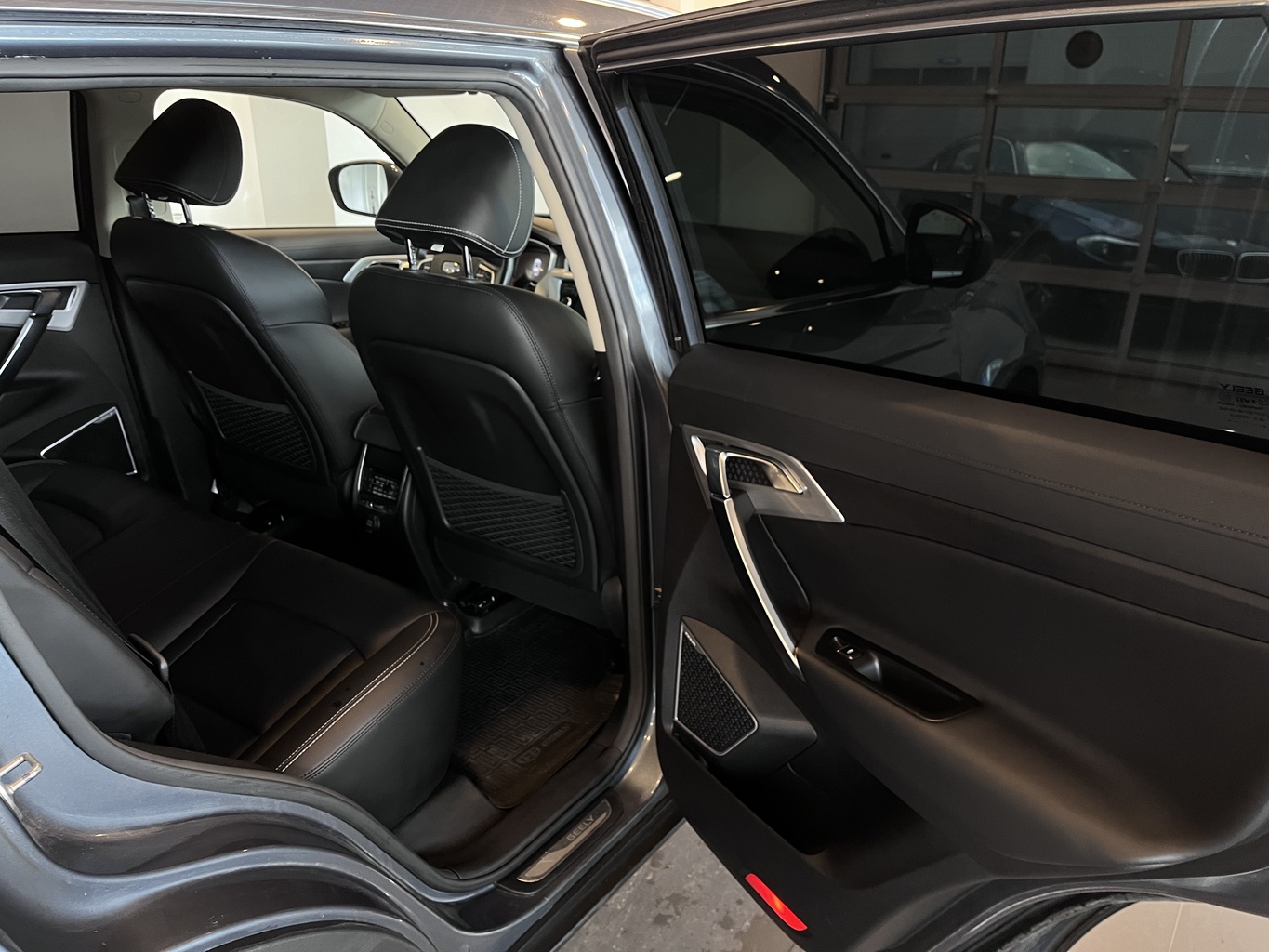 GEELY ATLAS (NL-3)