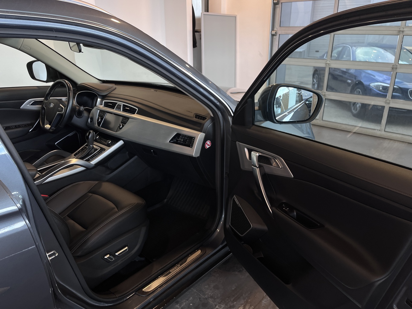 GEELY ATLAS (NL-3)