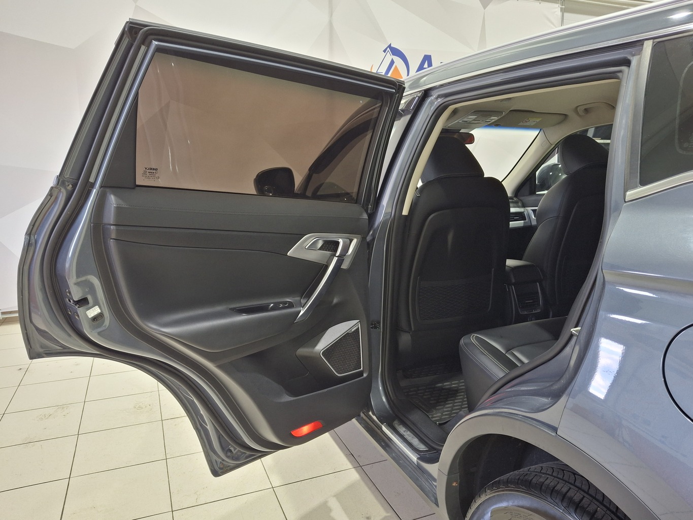 GEELY ATLAS (NL-3)