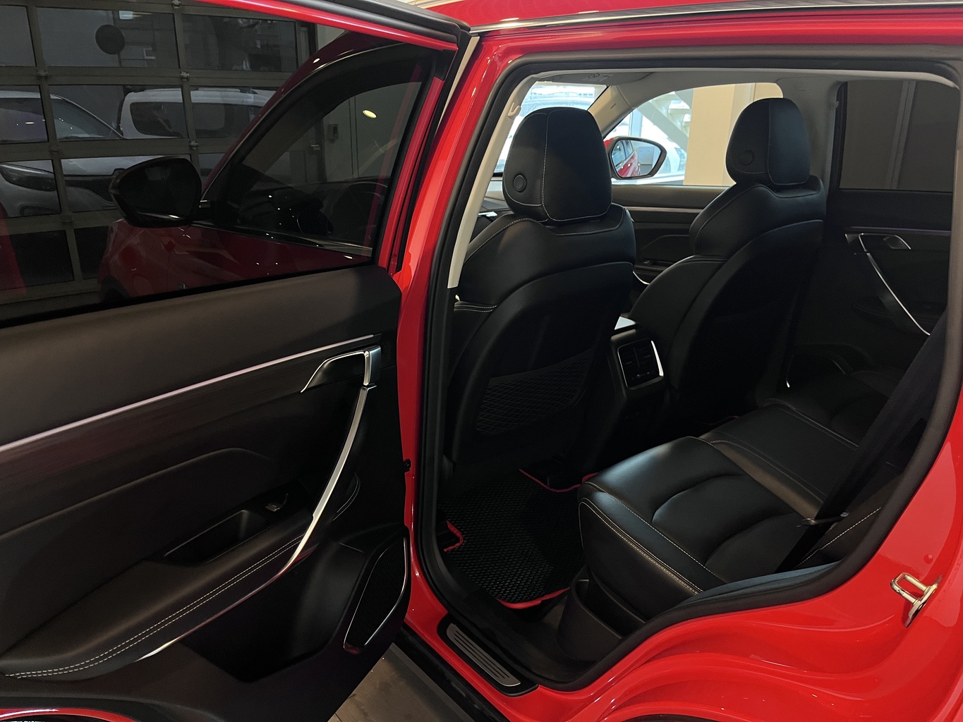 GEELY ATLAS PRO