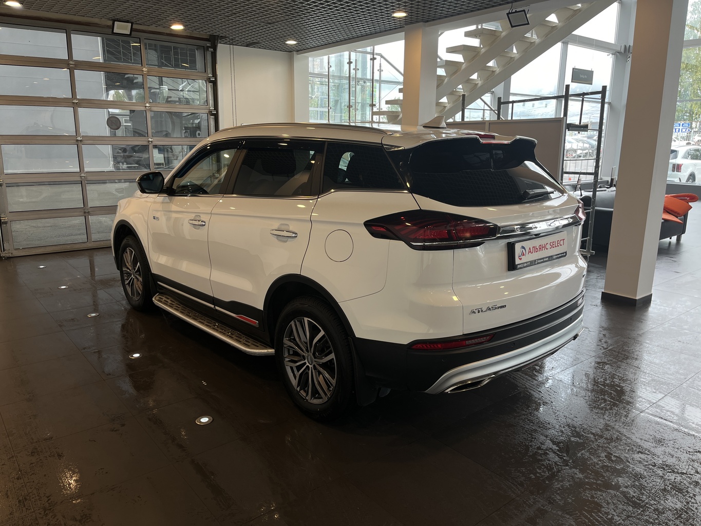GEELY ATLAS PRO