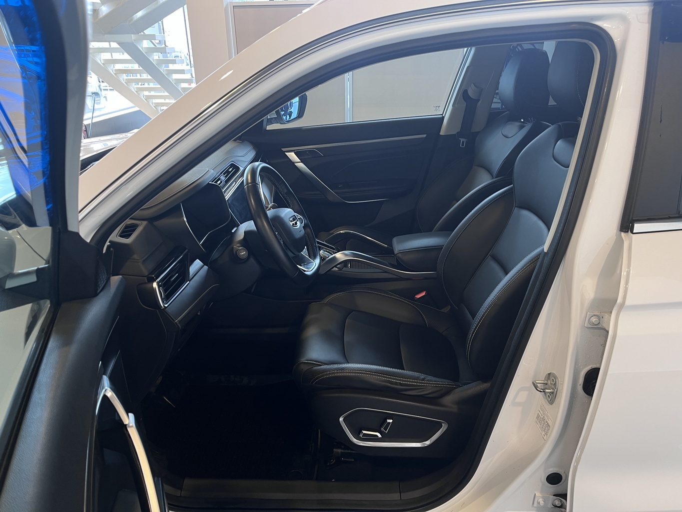 GEELY ATLAS PRO