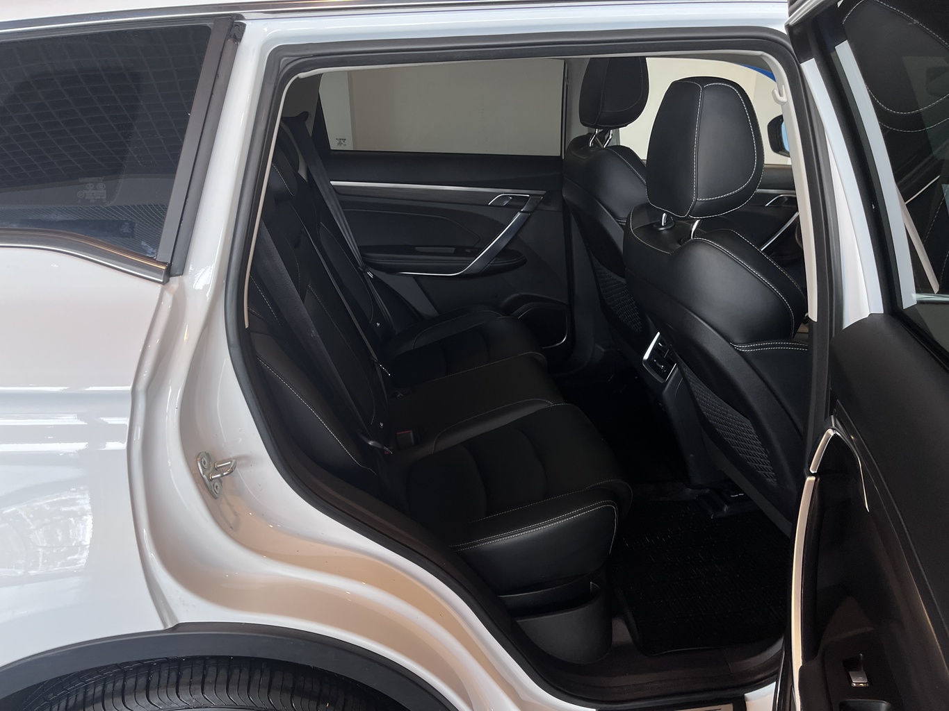 GEELY ATLAS PRO