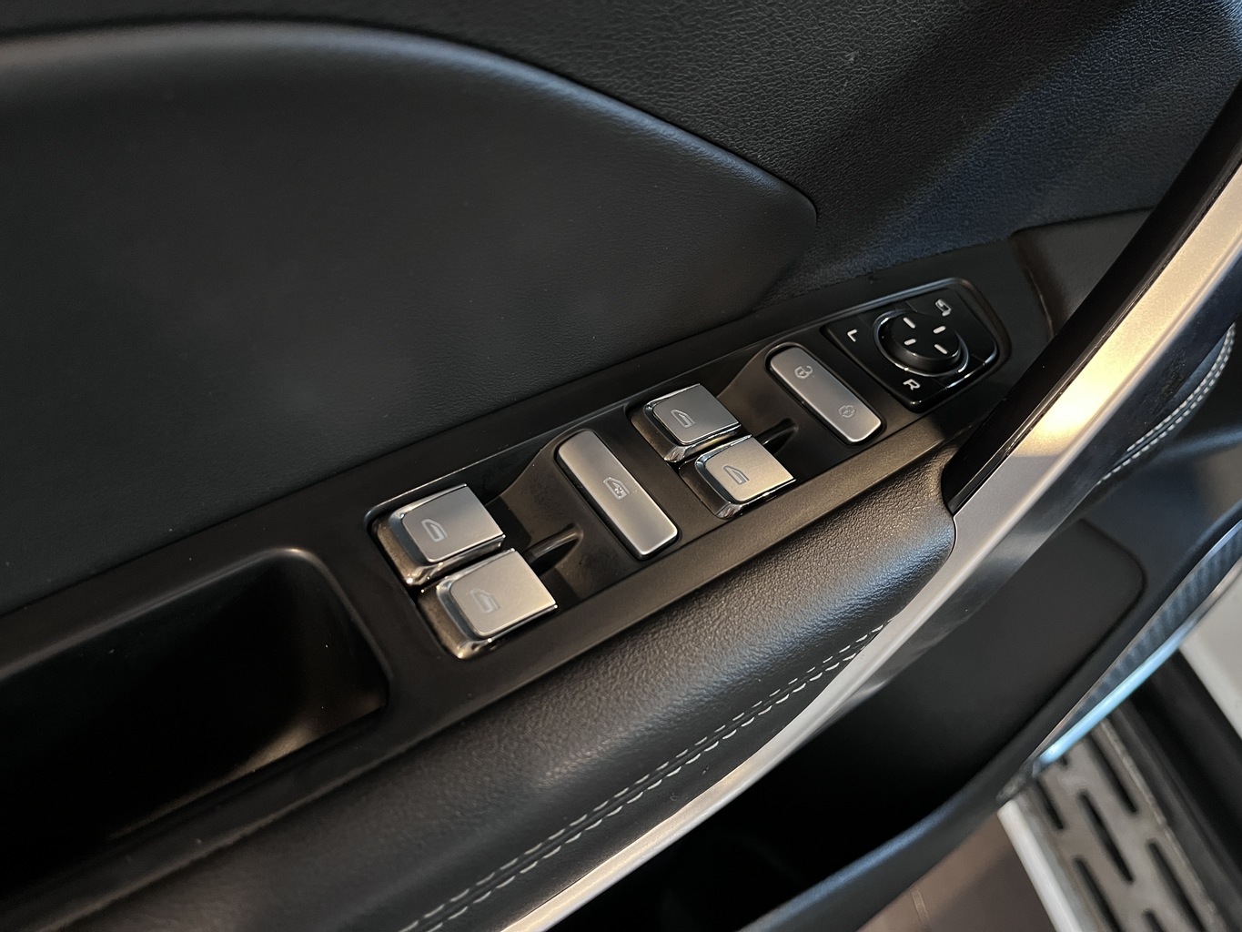 GEELY ATLAS PRO