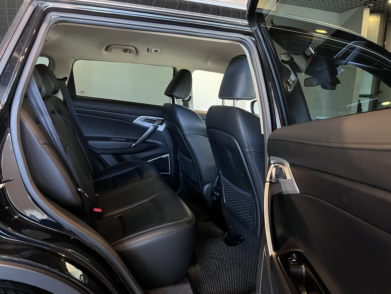 GEELY ATLAS (NL-3)