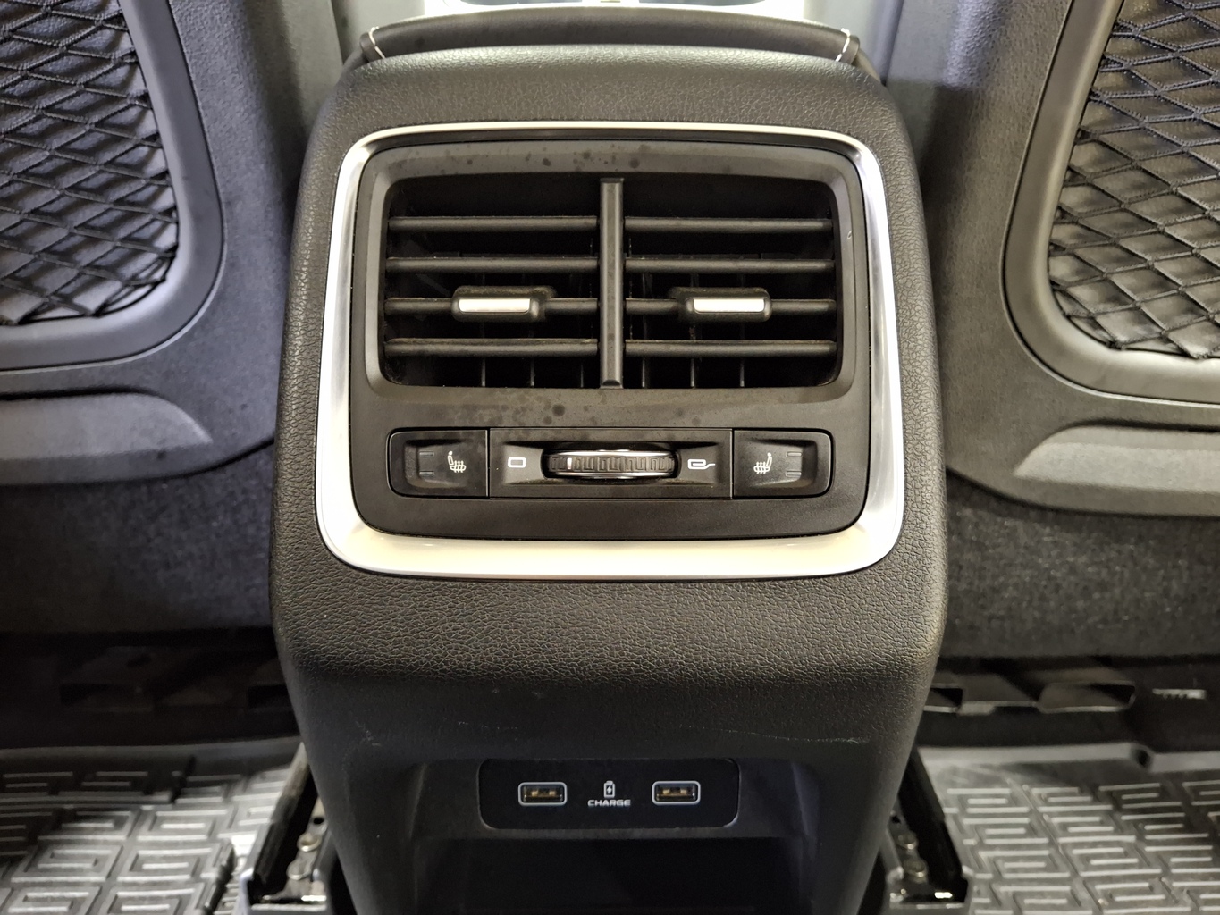 GEELY ATLAS PRO