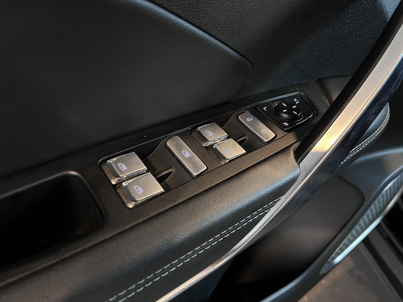 GEELY ATLAS PRO