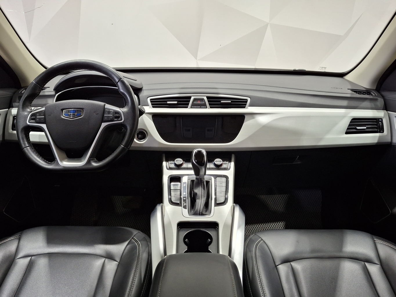 GEELY ATLAS (NL-3)
