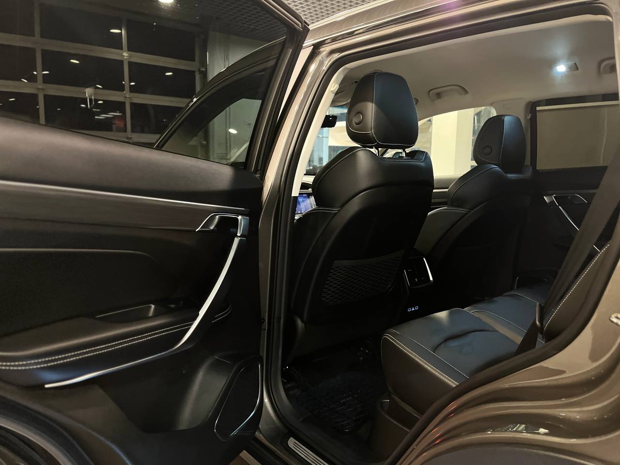 GEELY ATLAS PRO