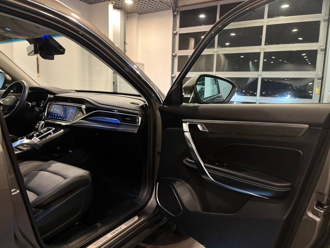 GEELY ATLAS PRO