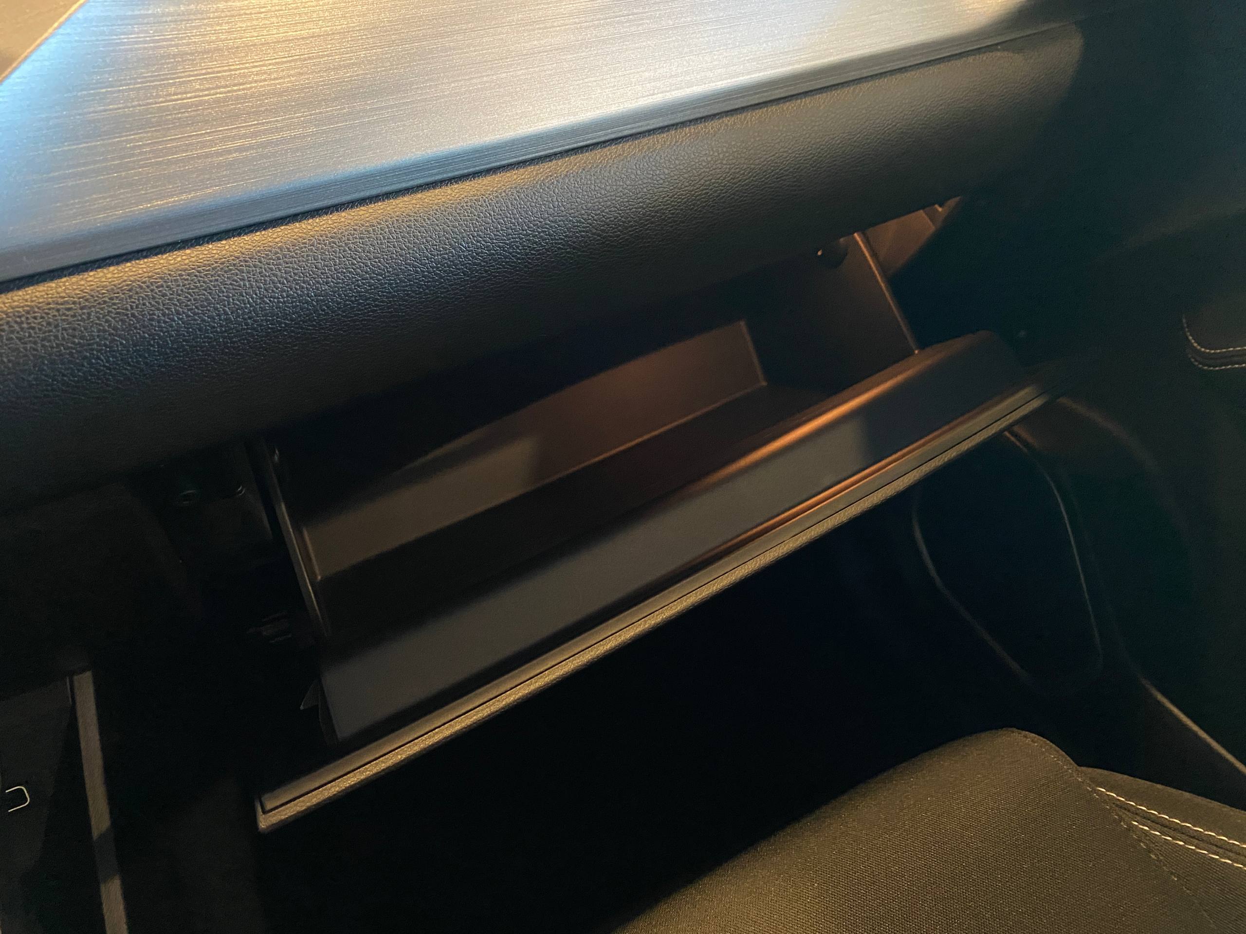 GEELY COOLRAY (SX11 A3)