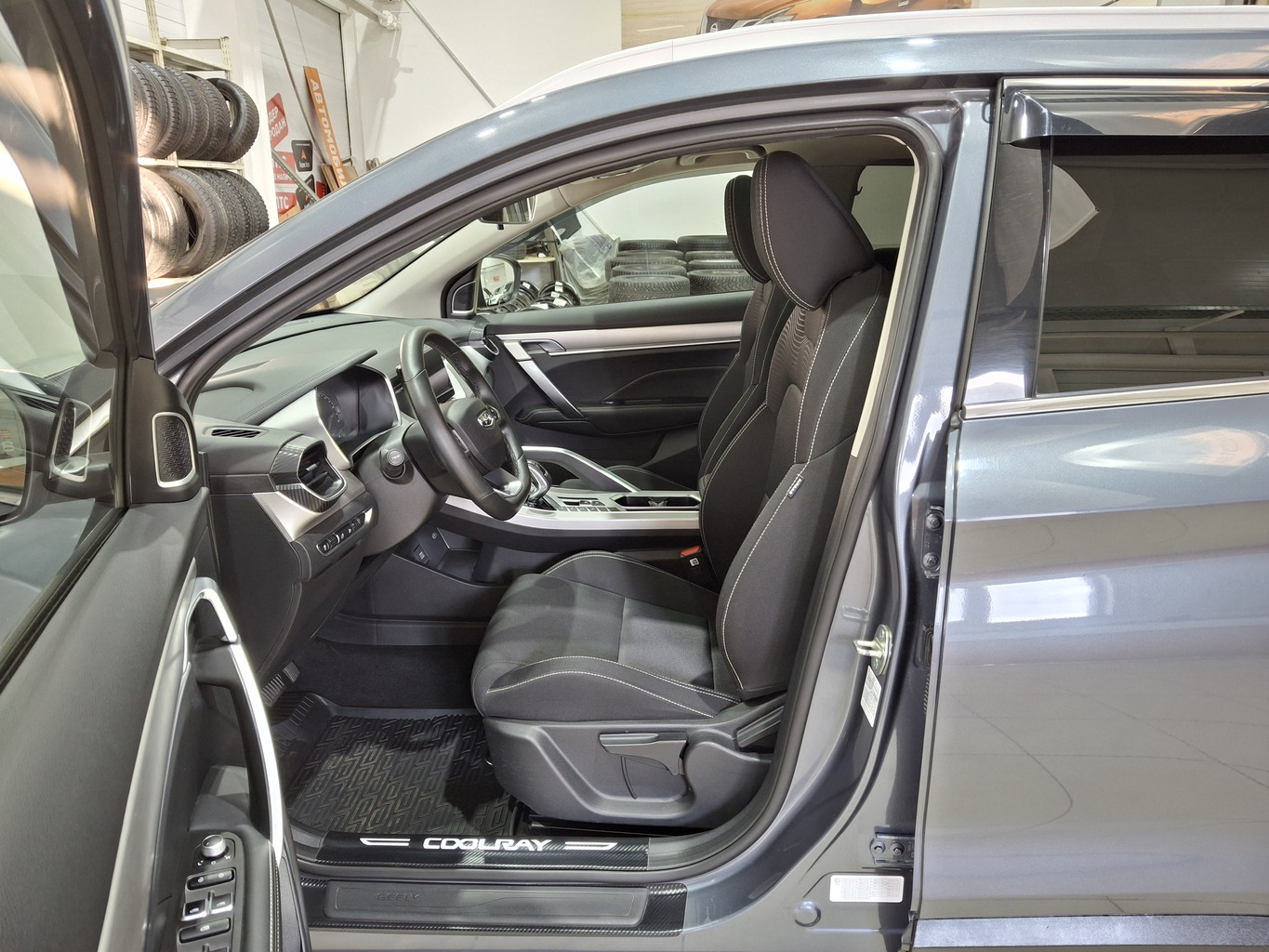 GEELY COOLRAY