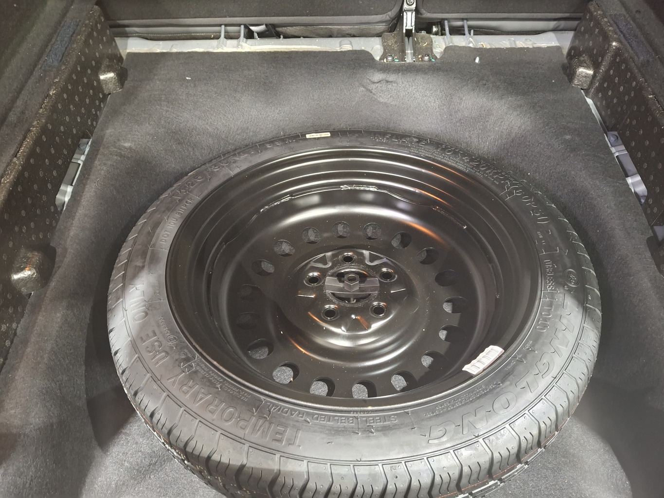 GEELY COOLRAY (SX11 A3)
