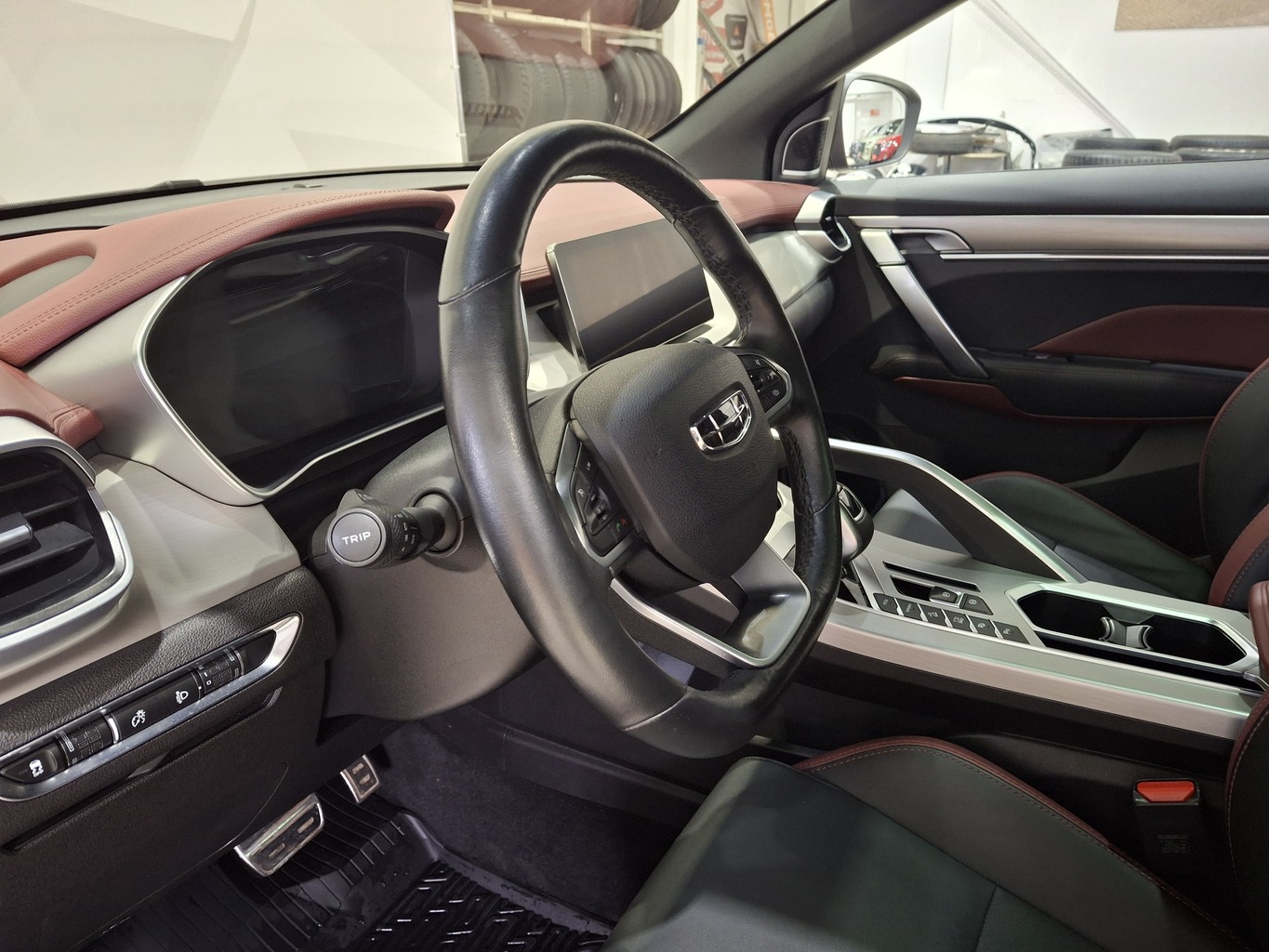GEELY COOLRAY (SX11 A3)