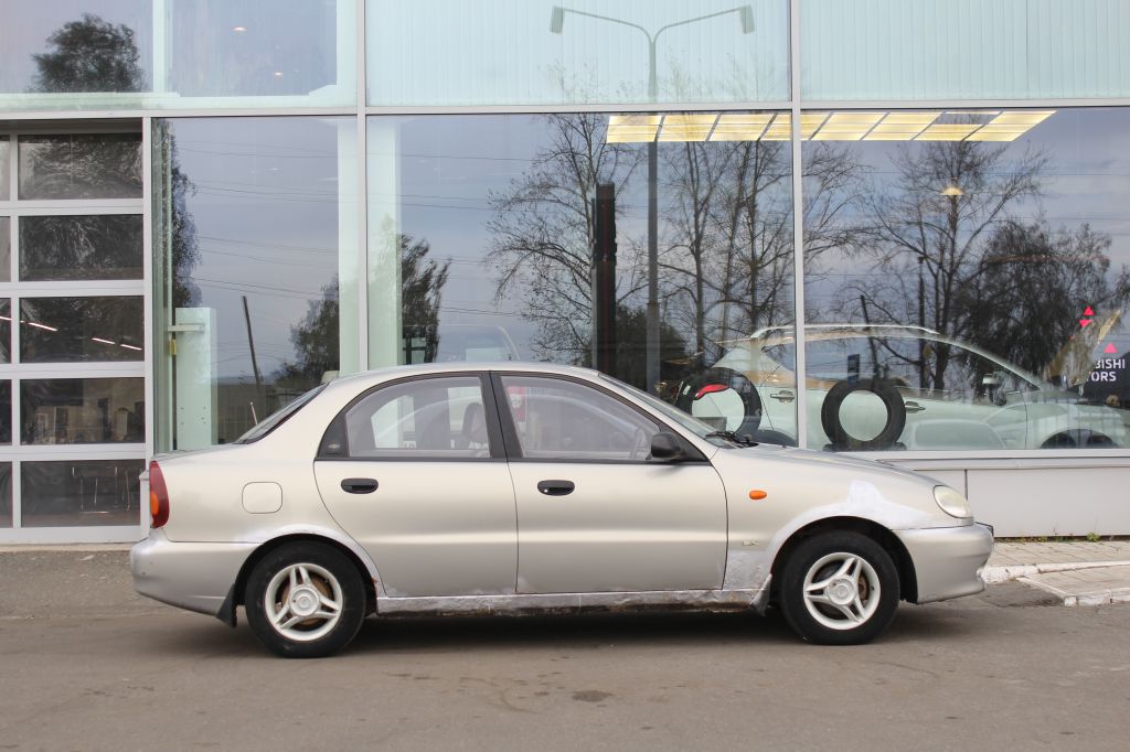 CHEVROLET LANOS