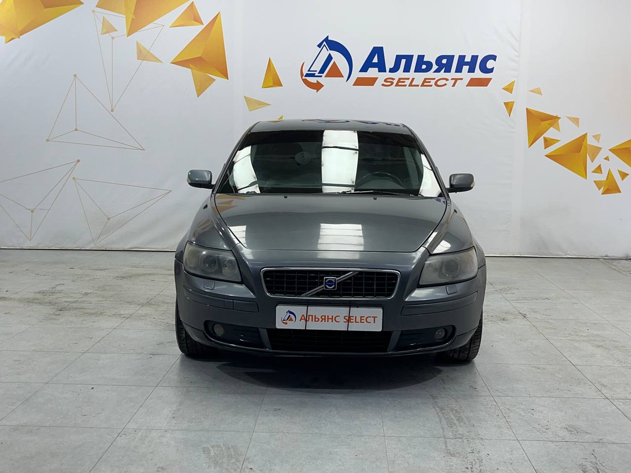 VOLVO S40