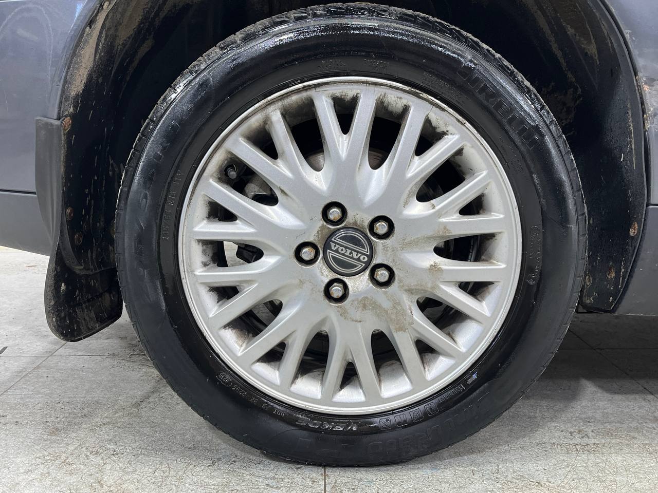 VOLVO S40