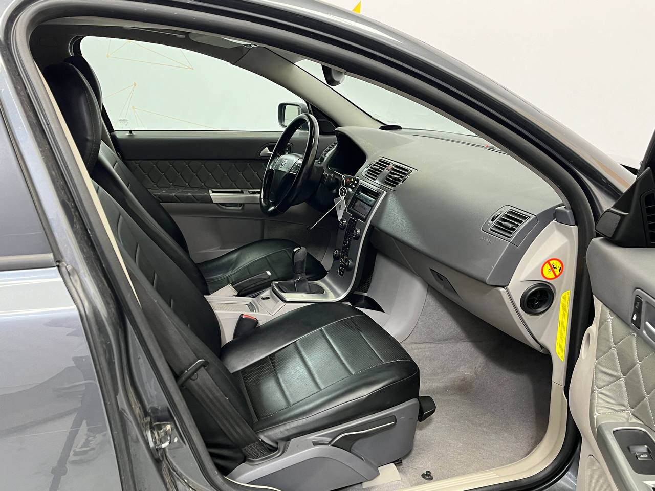 VOLVO S40