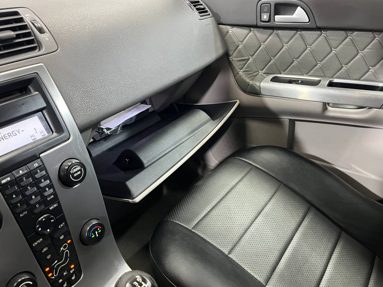 VOLVO S40