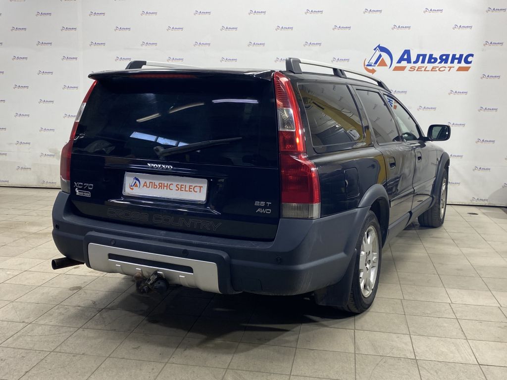 VOLVO XC70