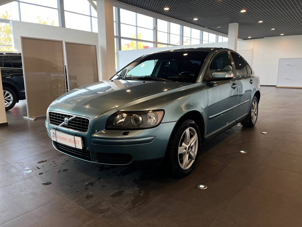 VOLVO S40