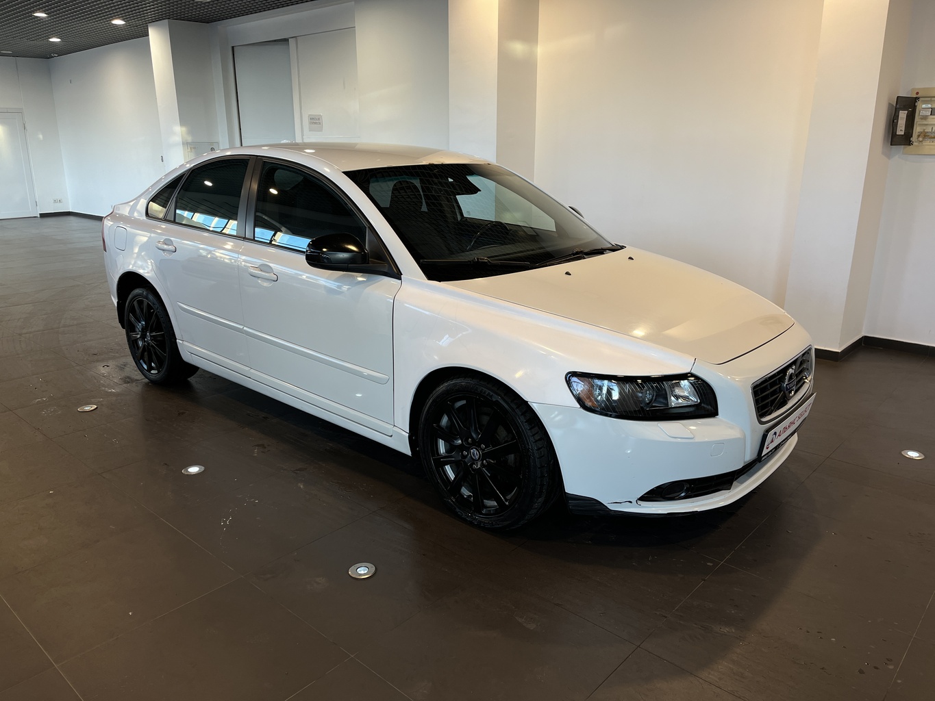 VOLVO S40