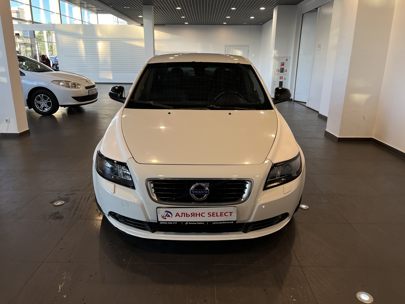 VOLVO S40