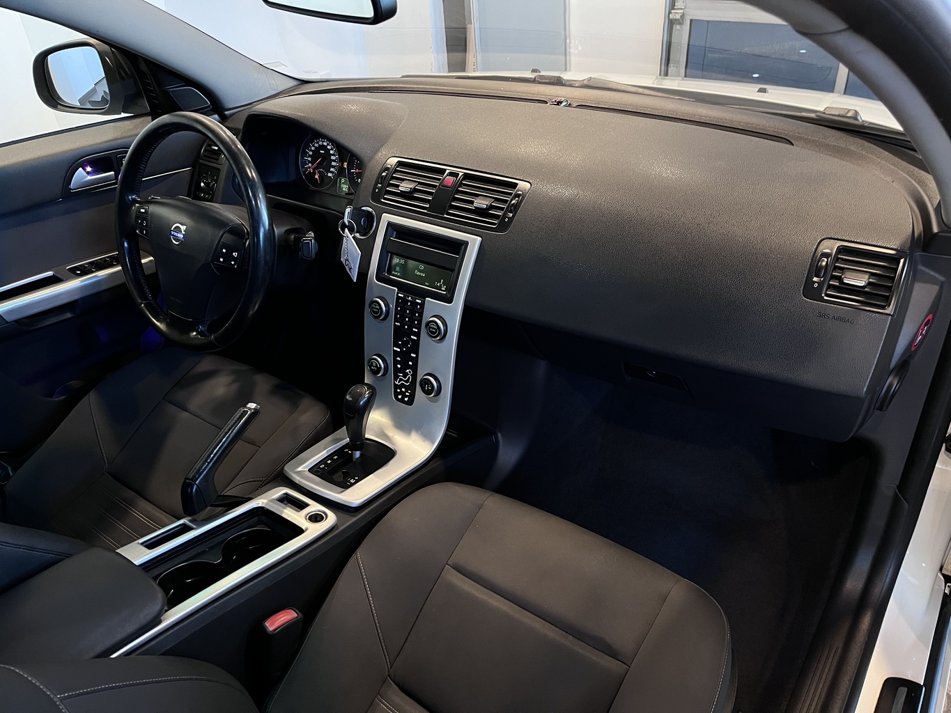 VOLVO S40