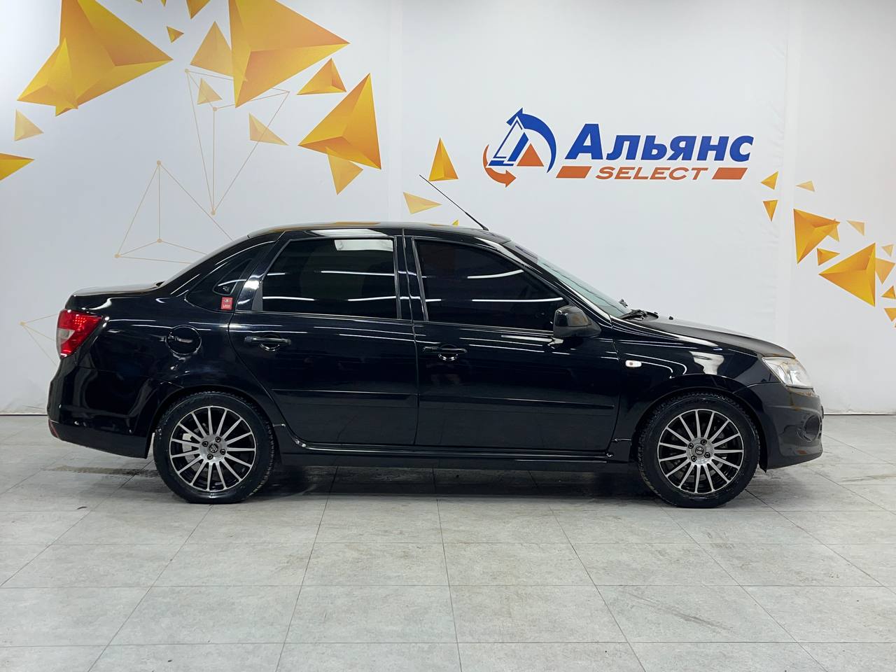 LADA GRANTA