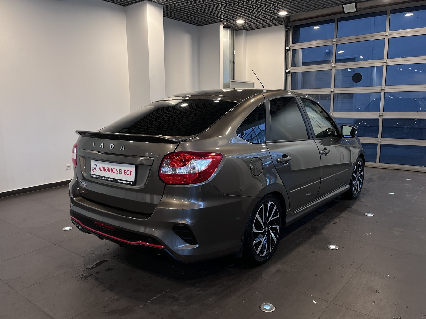LADA GRANTA
