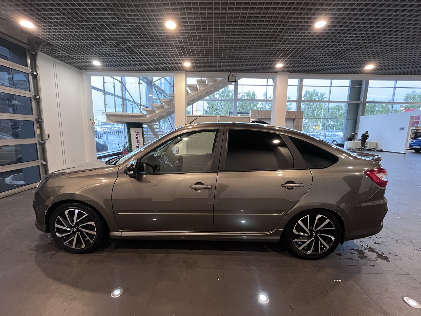 LADA GRANTA