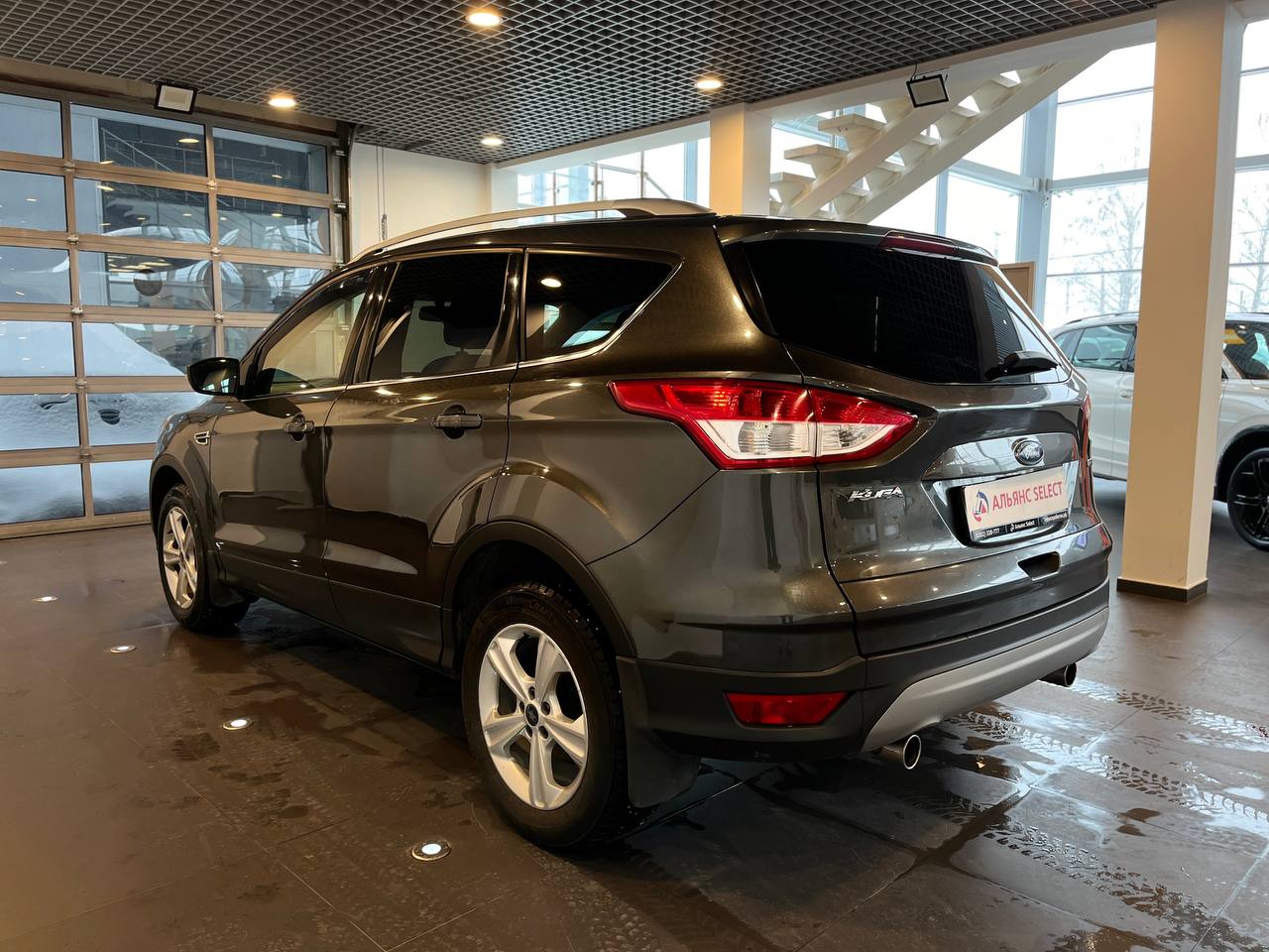 FORD KUGA