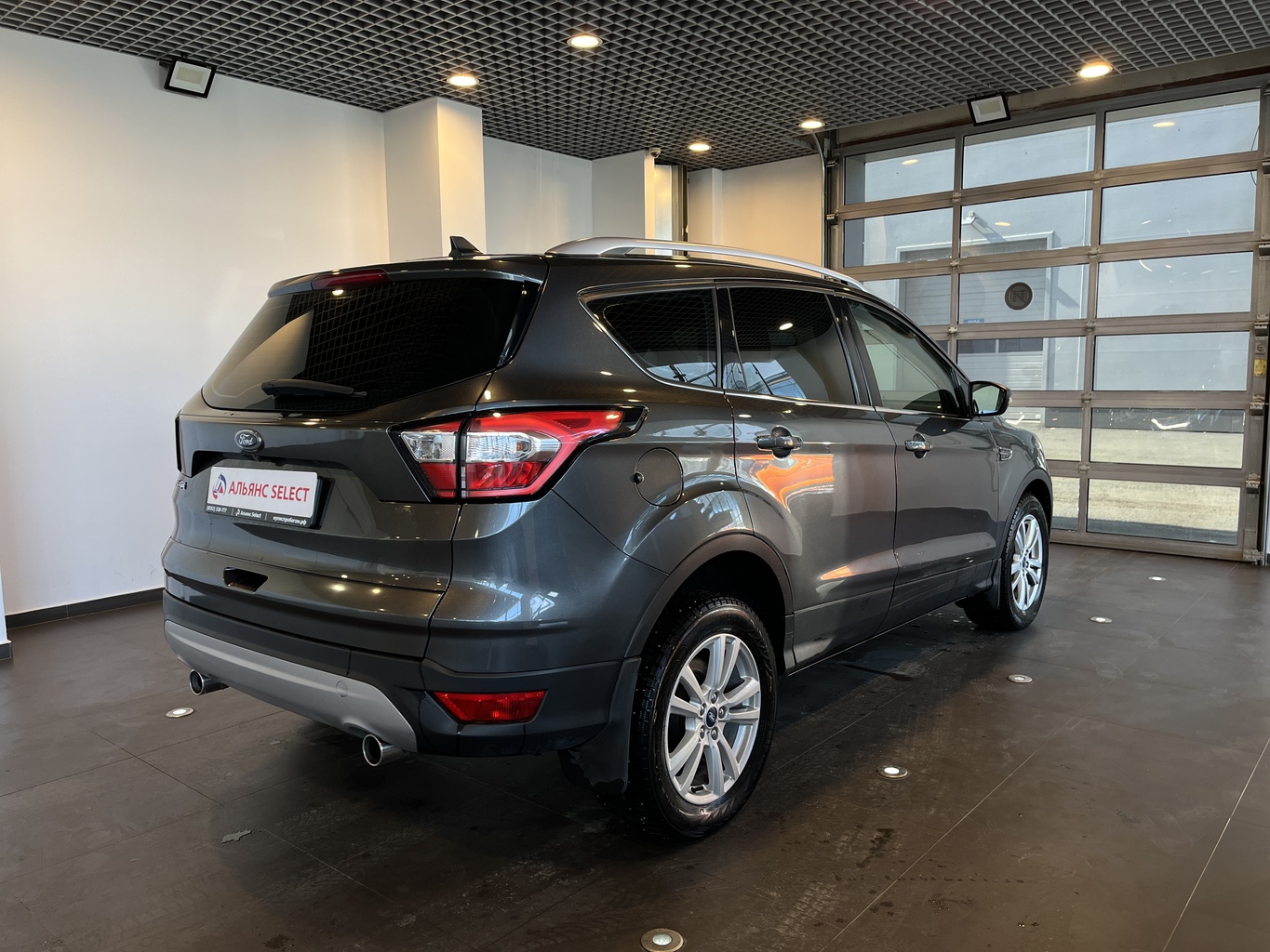 FORD KUGA