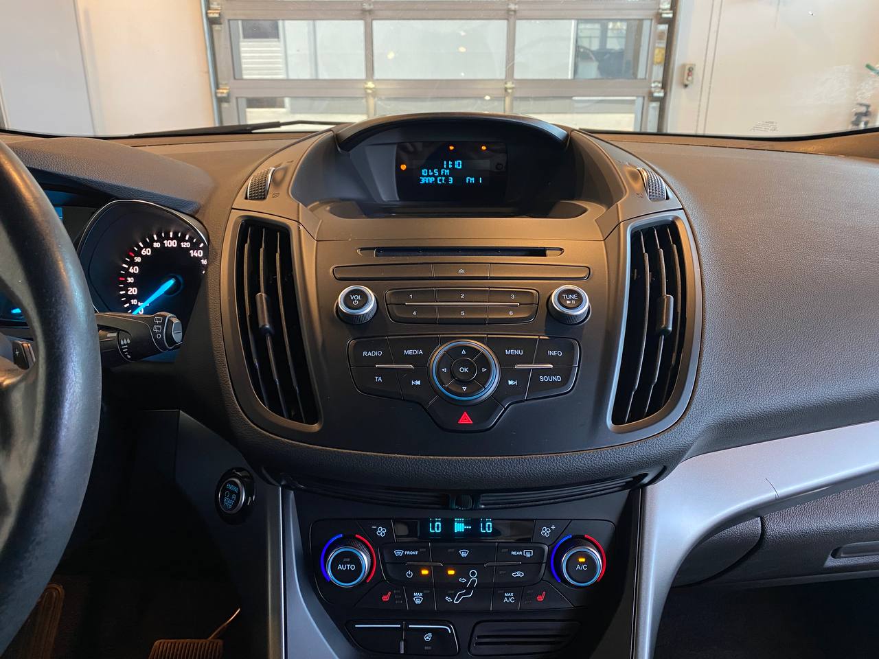 FORD KUGA
