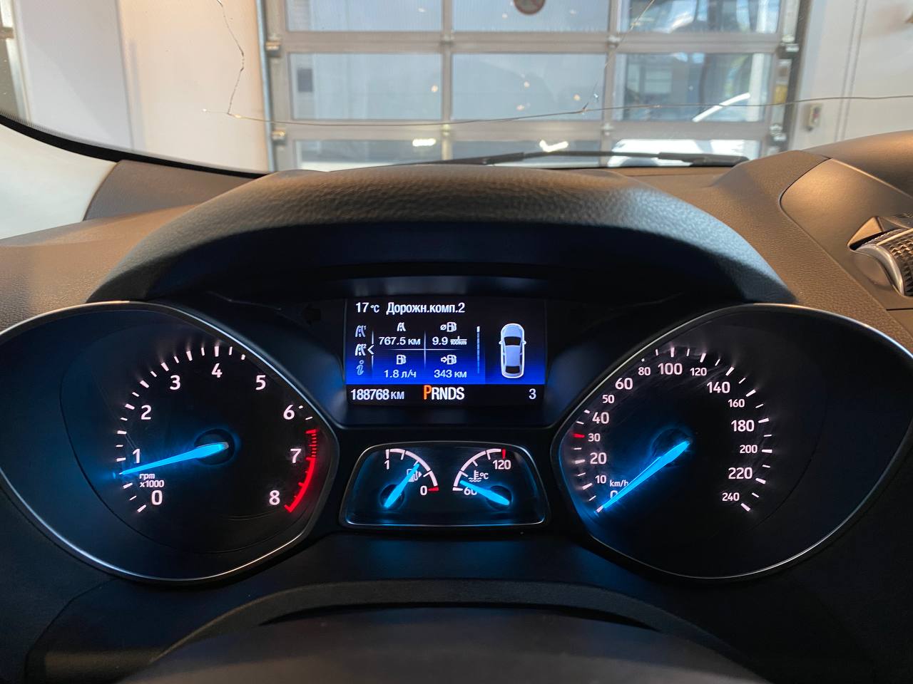 FORD KUGA
