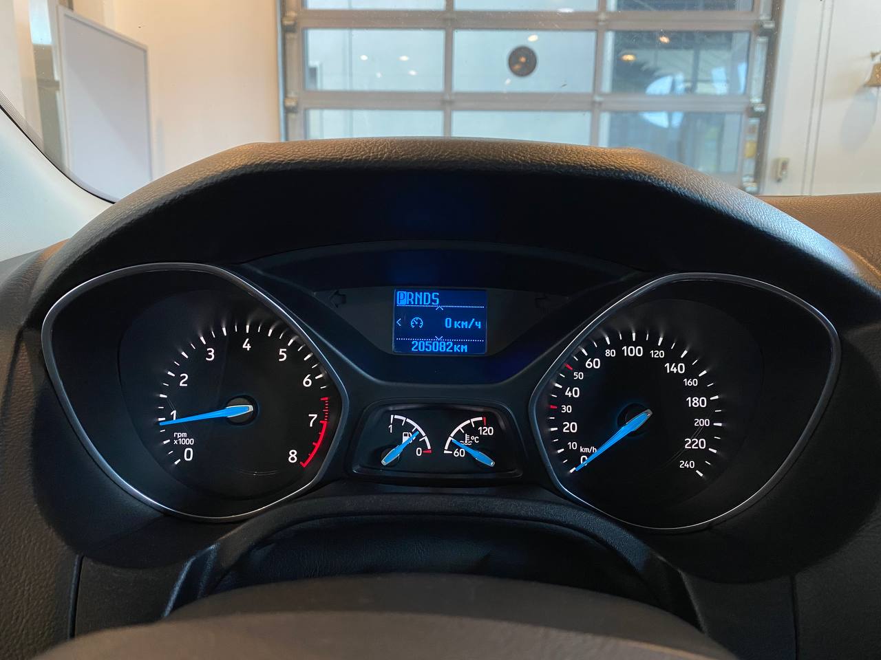 FORD FOCUS