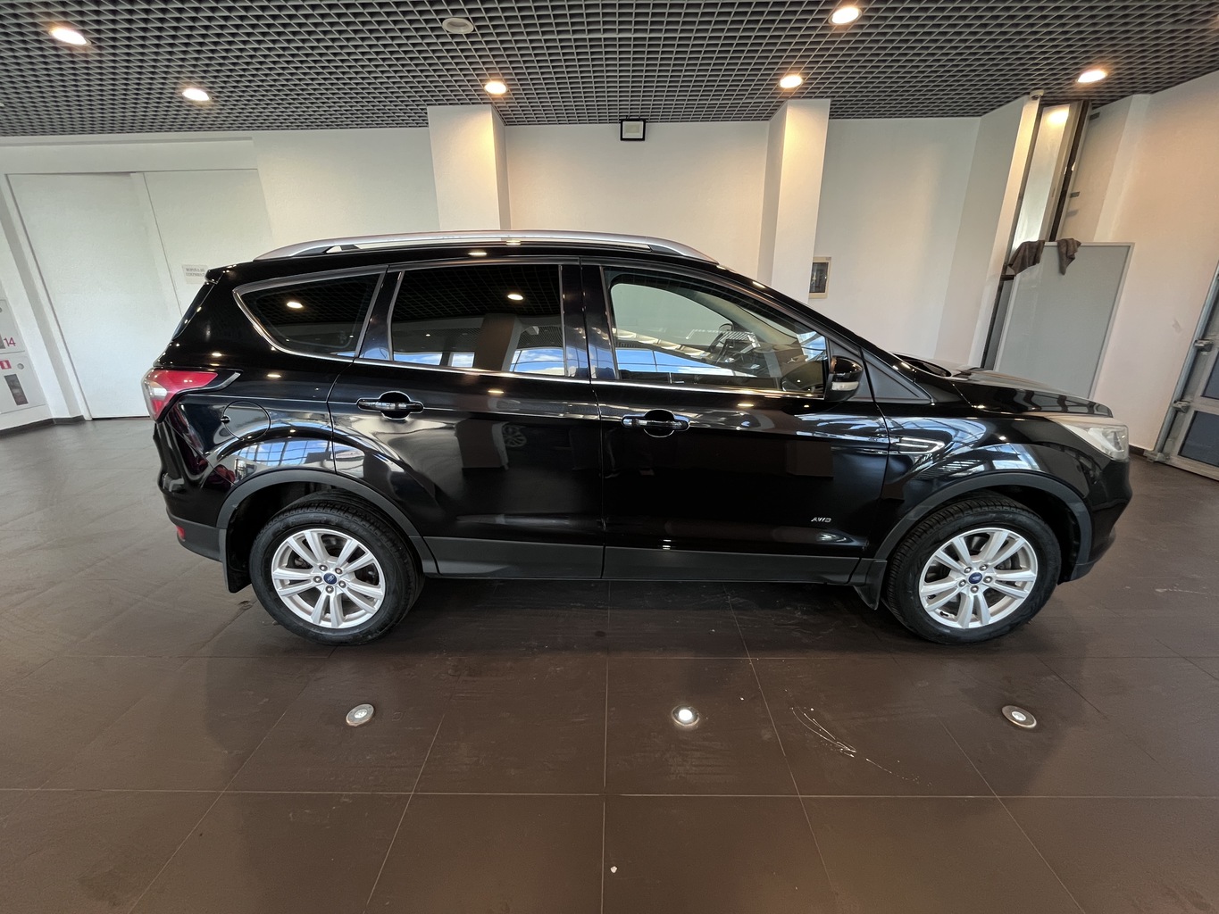 FORD KUGA