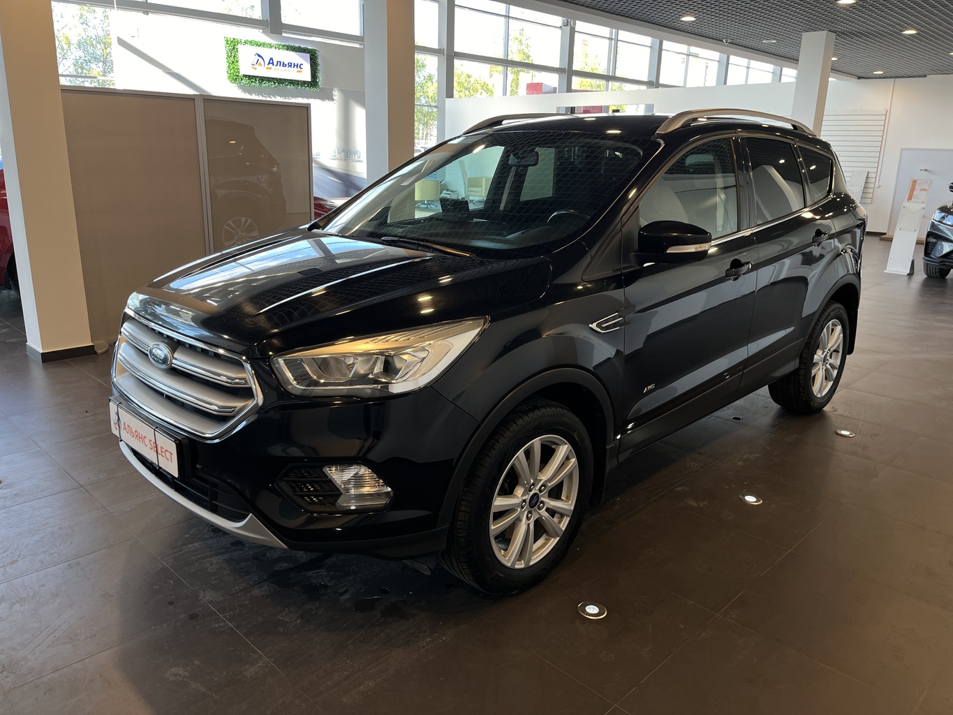 FORD KUGA